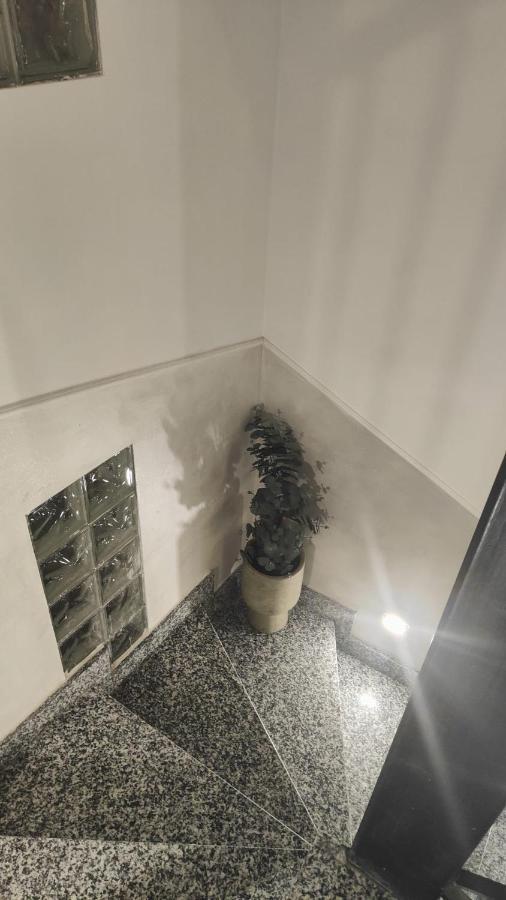 Novara Exteriör bild